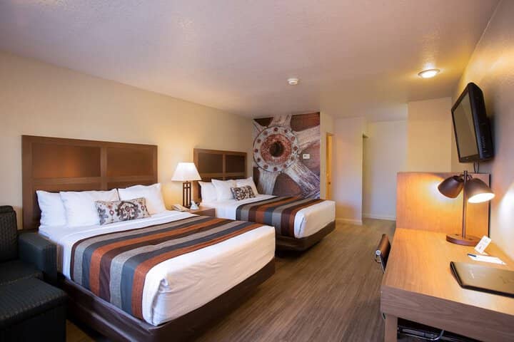 Room 9 of 22